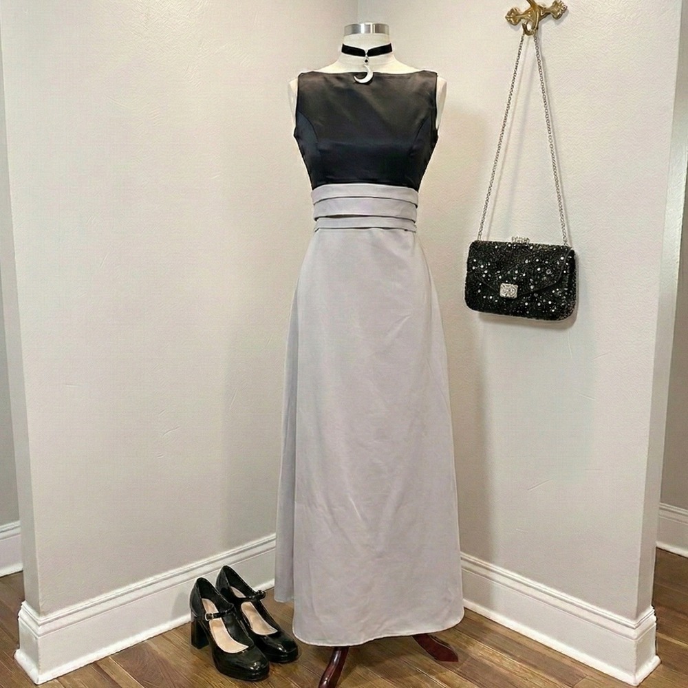 90's Vintage Prom Formal Dress Black‎ and Silver JORDAN size 7/8